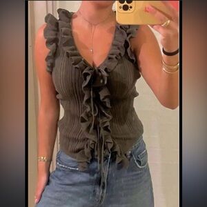 Nwt-Zara RUFFLED bow knit top